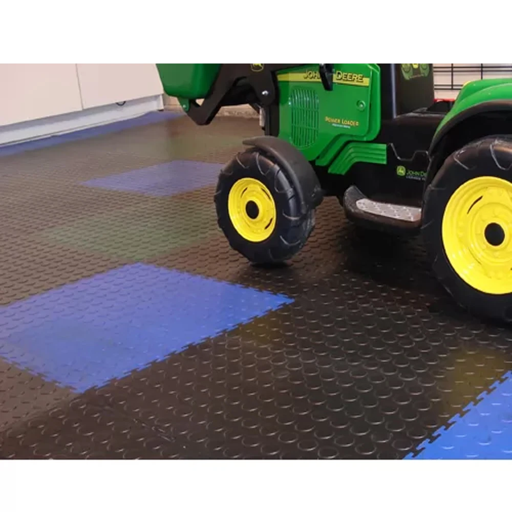 Plastic Interlocking PVC Garage Floor Tiles Car Parking Mats