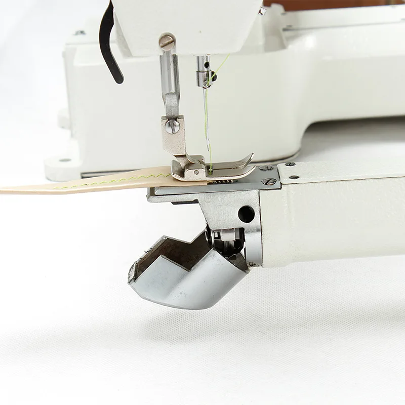 Tenghong TH-7205-N Feed Off The Arm Upper & Lower Feed Zig-zag Industrial Sewing Machine