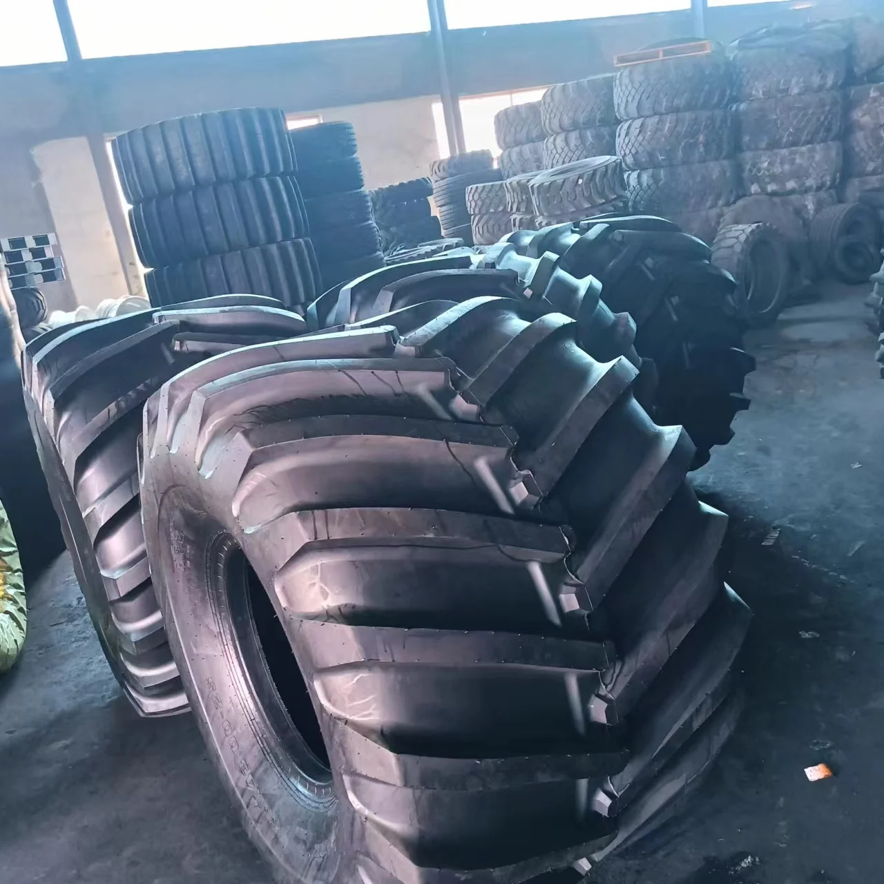wide base tire  66*43-25  66X43.00-25 tractor tires monster truck tire wheels rims