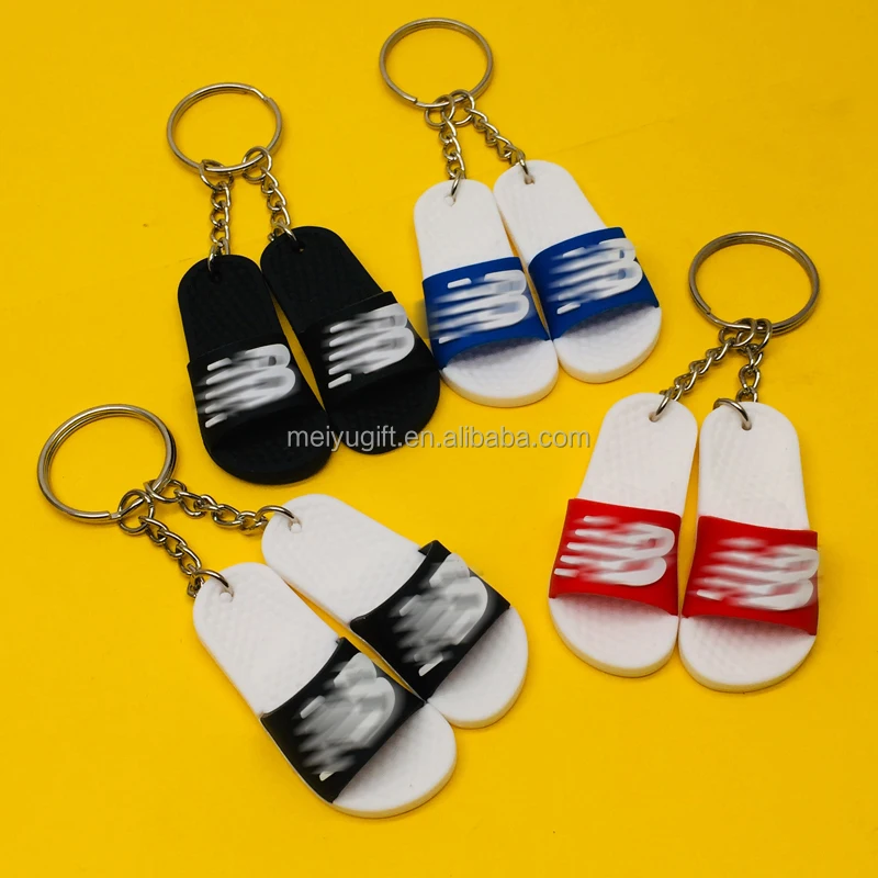 Basketball shoe keychain custom 3d sneaker keychain with box personalize 3d trainers keychain rubber 3d 3n