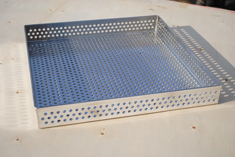 Punch hole perforated drying tray food grade stainless steel aluminium metal perforated baking tray with customized size