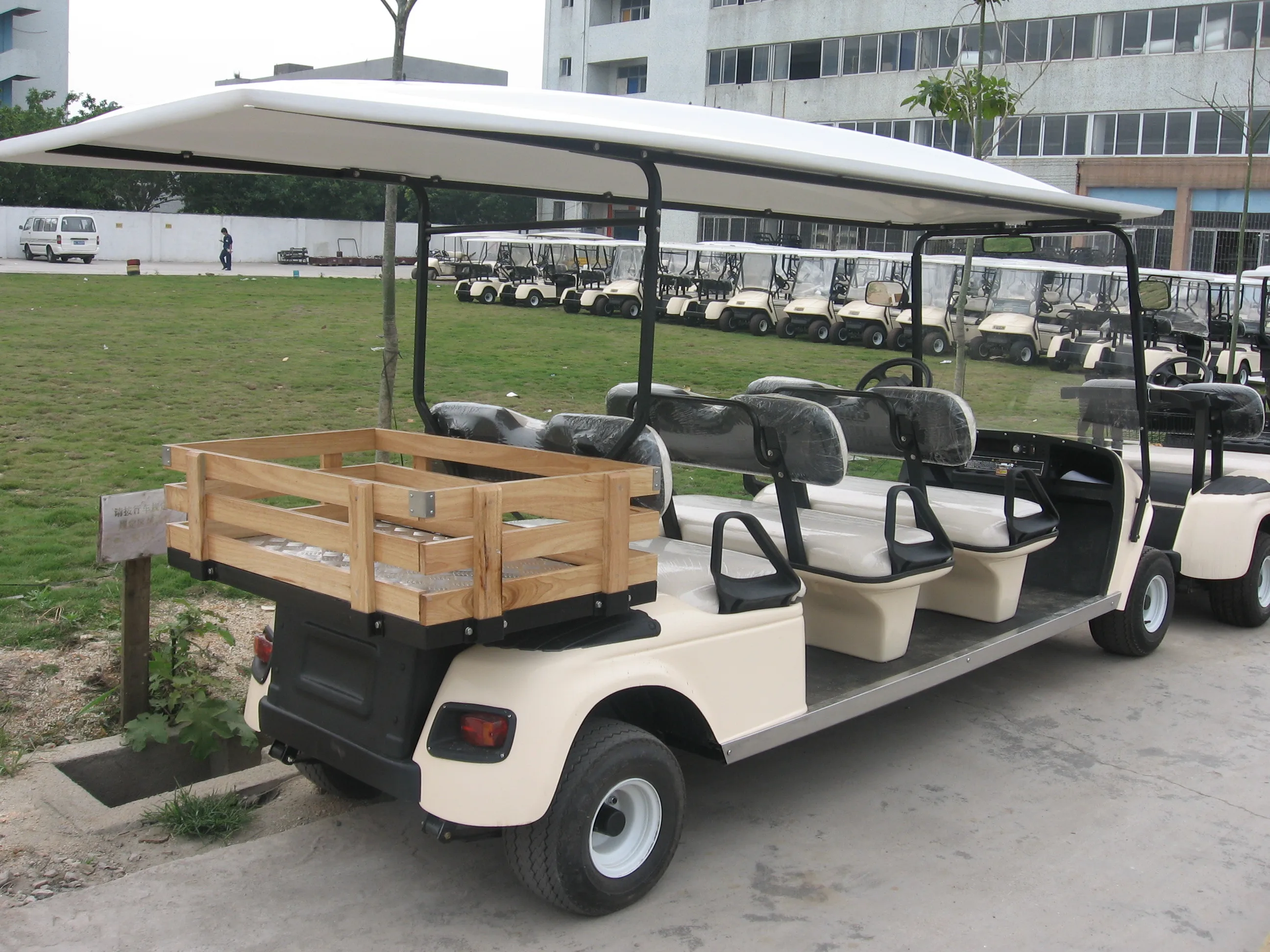 
6 seater golf cart with cargo box best prices quality customized golf cart 