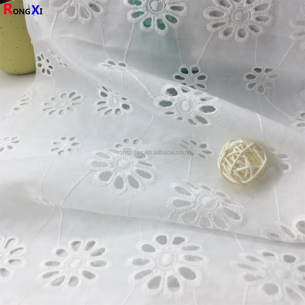 Design Low Price RXF0603 Brand New Flower Italian White Eyelet Cotton Embroidery Fabric With High Quality