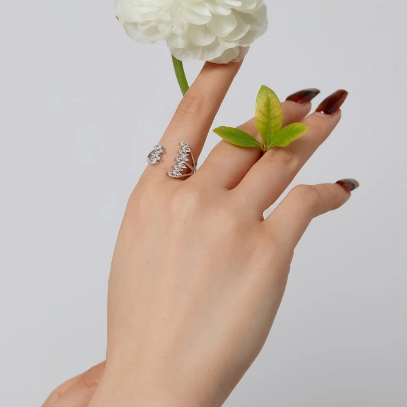 Fashionable Silver S925 white Horseeye stone row diamond opening design niche fashion simple multi-match opening ring