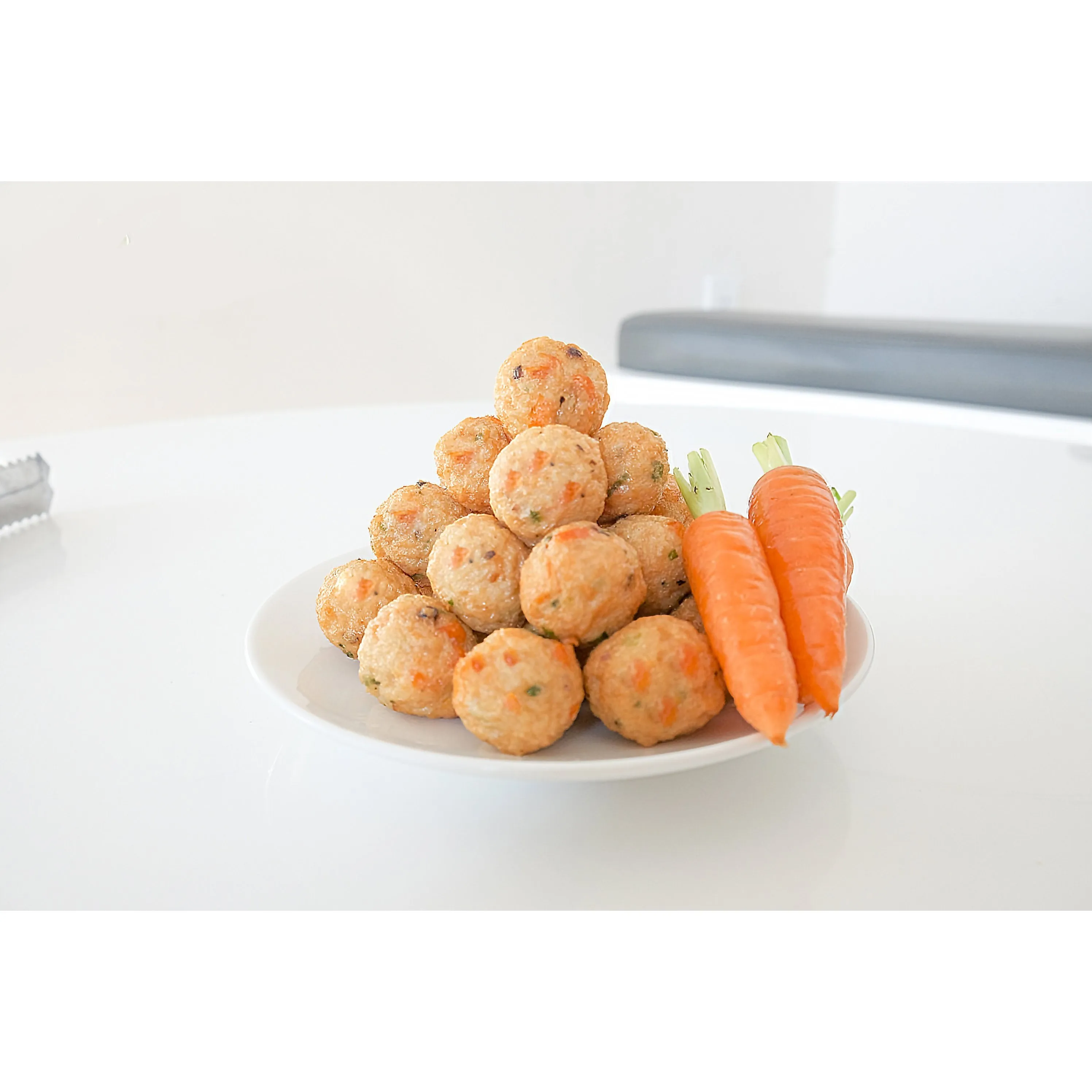 Featherback Fish Balls With Carrot