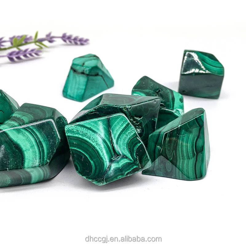 Natural Semi Precious Stone Green Malachite Tumbled Crystal Macadam Gravel Freeform for Decoration