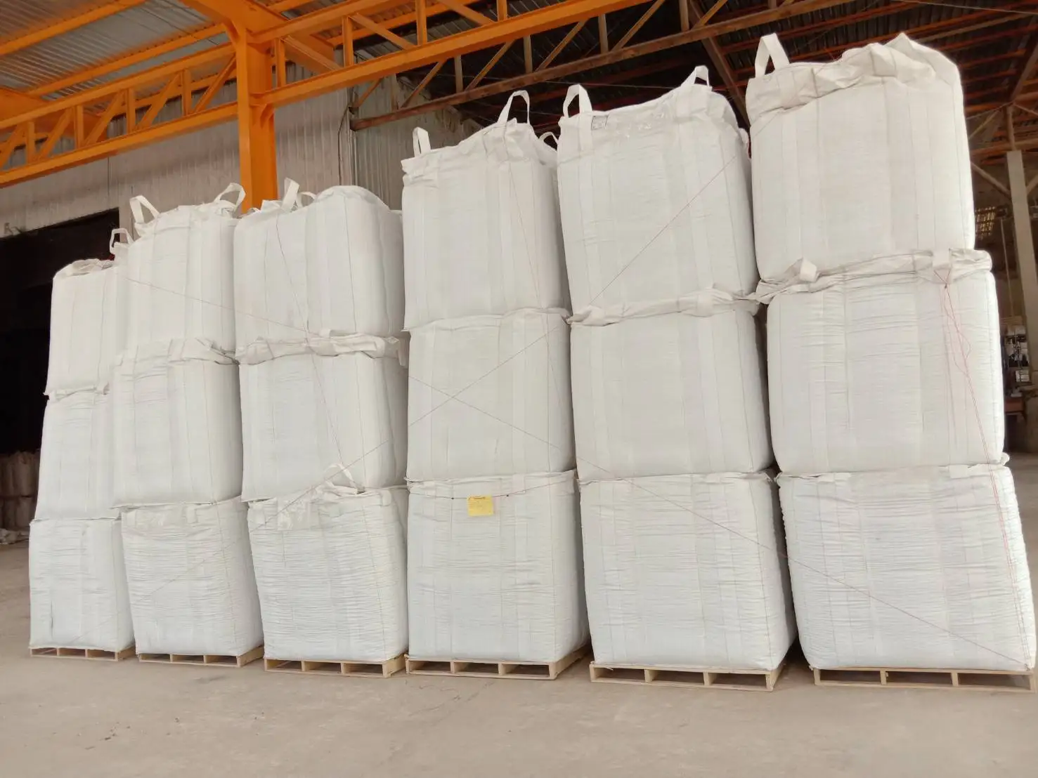 850 kgs bags