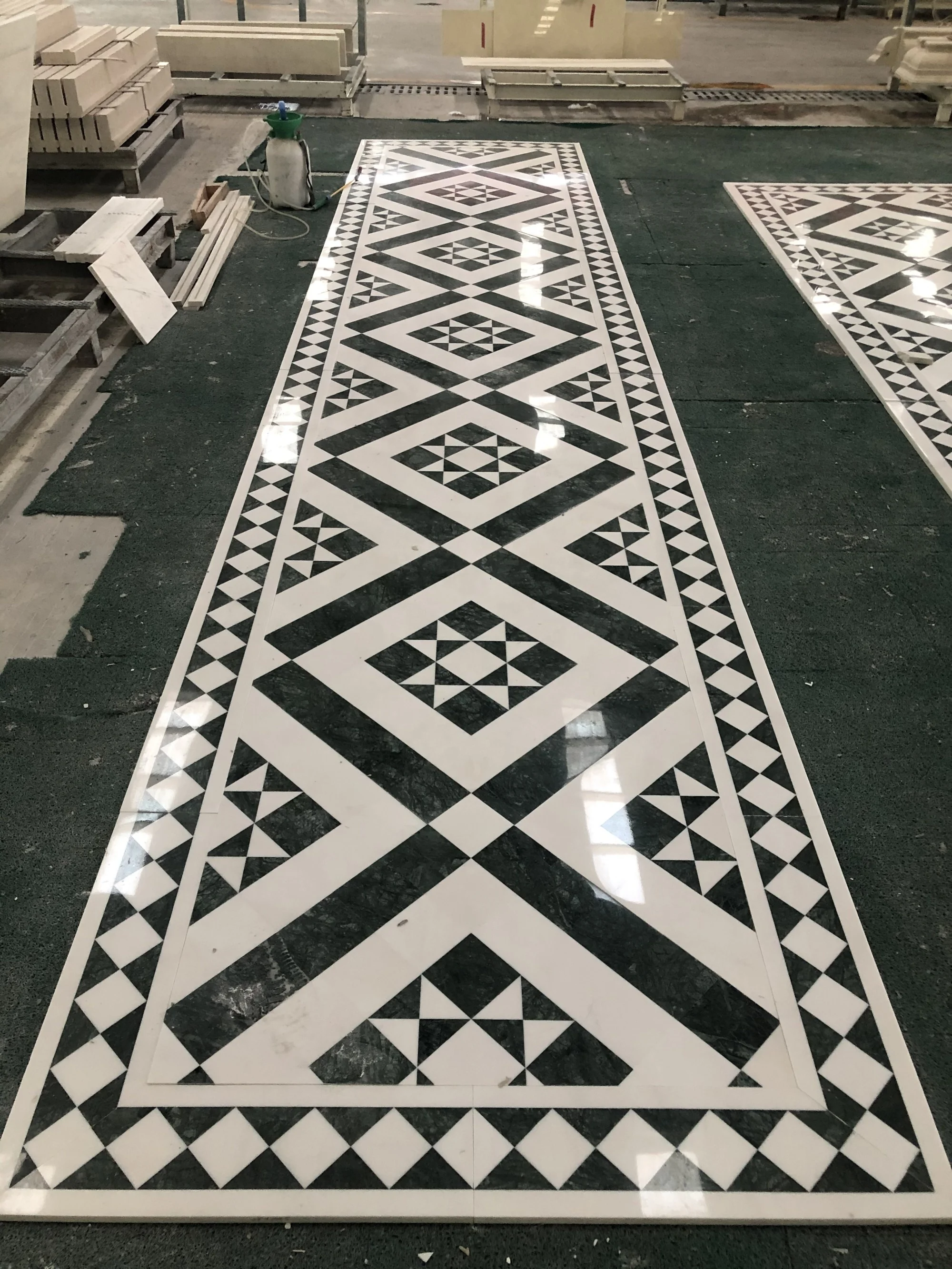 Thassos White Marble and Green Marble Stone  Waterjet Medallions Floor Tiles for Luxury Villa Decoration