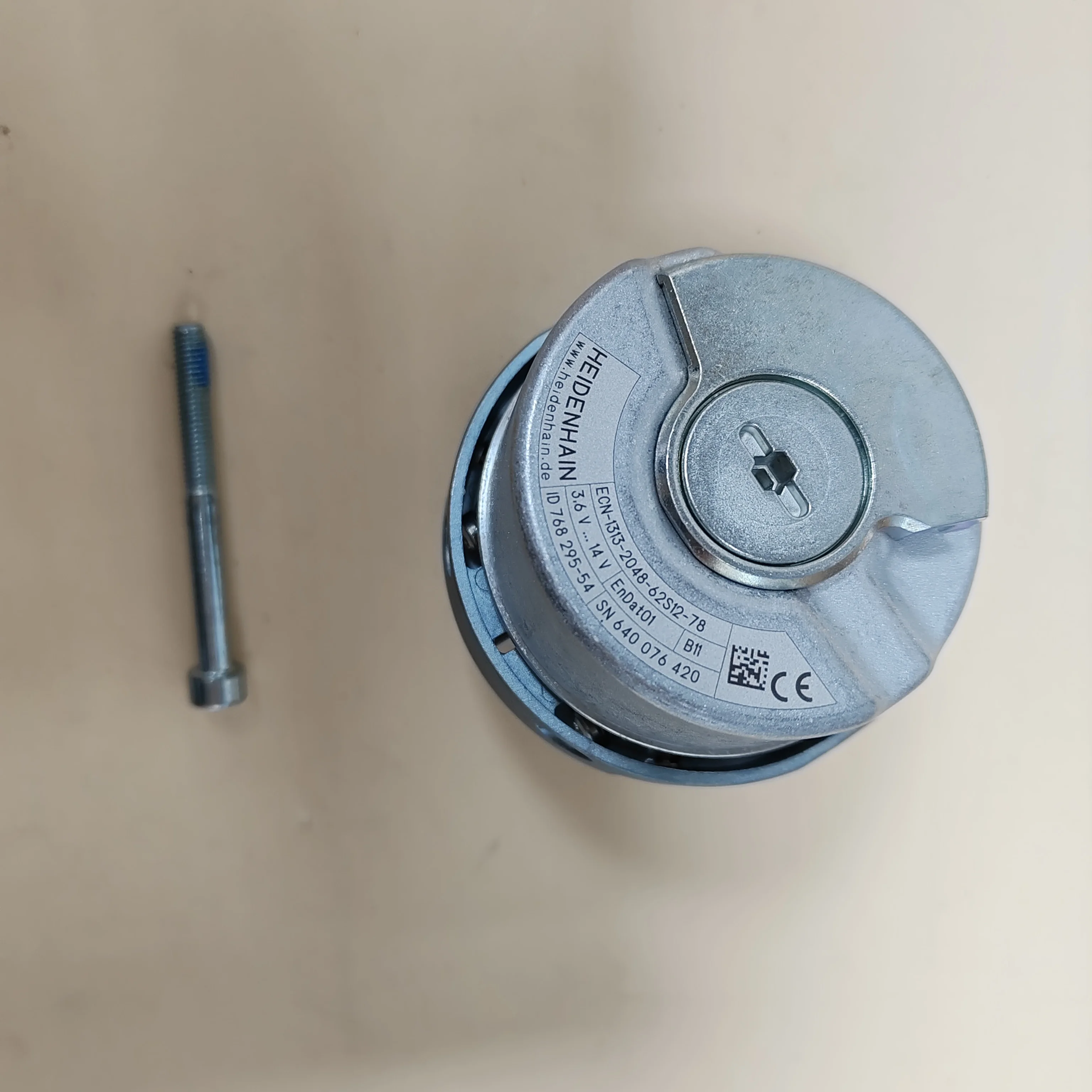 100% new Hot Sale original  Heidenhain encoder ECN 1313 2048 62S12-78 ID 768 295-54
