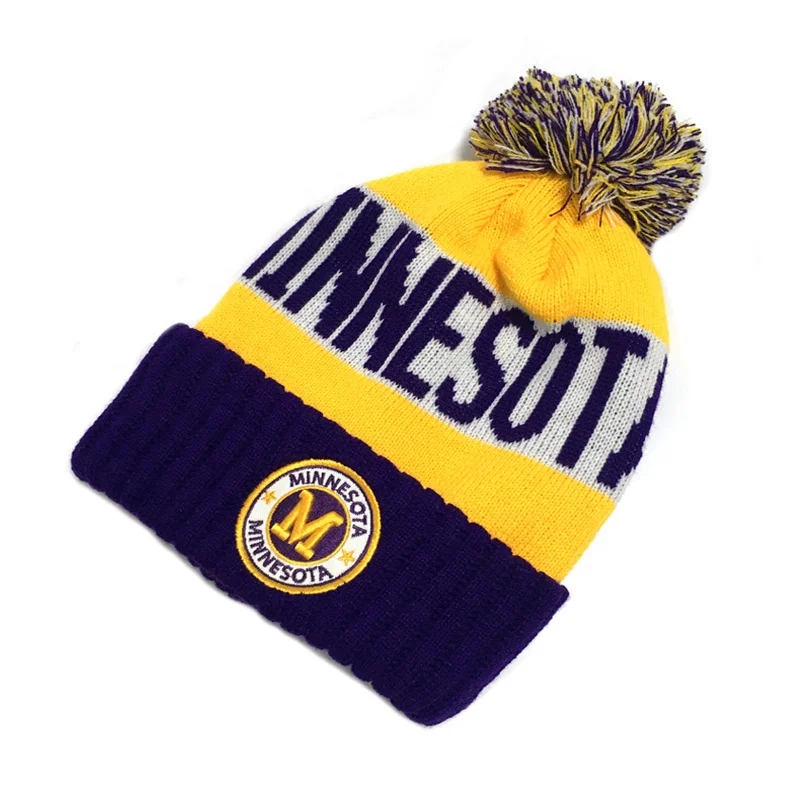 Weave and embroidery custom logo wooly hat, acrylic custom bobble hat