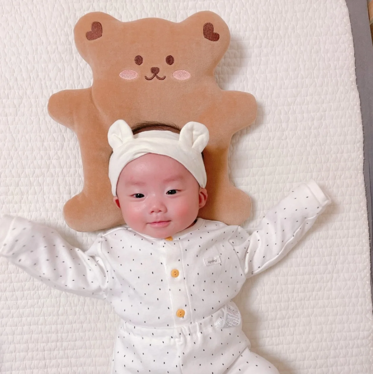 Newborn Baby Gift 0-3Y Bear Crib Pillow Soft Breathable Crystal Velvet Plush Woven Handmade Wool Polyester Baby Products for Kid