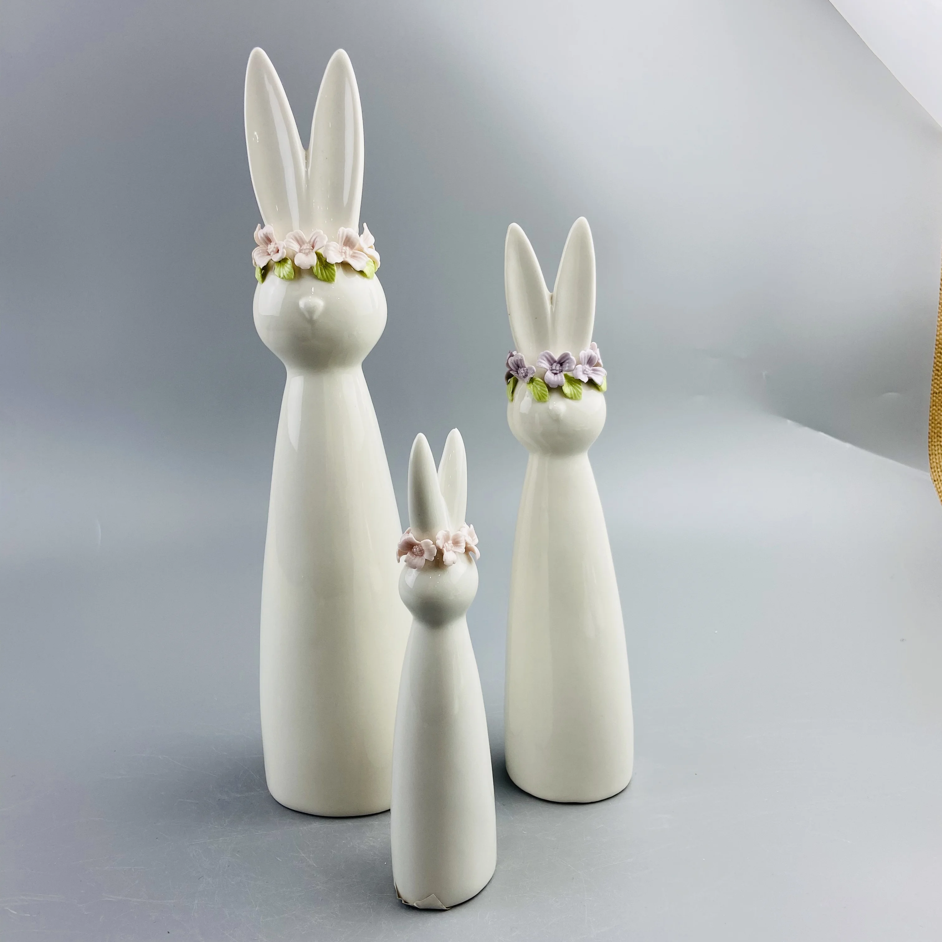 Original design flowers decor tall white ceramic rabbit figurines