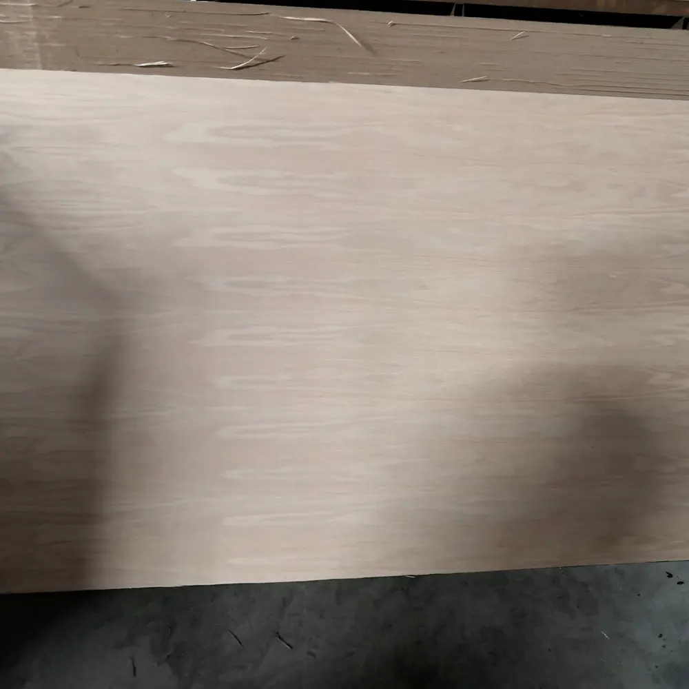 Cheap Commercial Veneer Faced Blockboards / Block Board Red Oak Plywood For Wardrobe