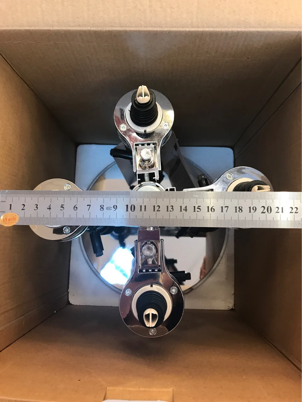 Rotary Type 4 or 6 Heads  Aluminium Bracket Stand Support Wall Dispenser Beverages Liquor Wine Bar Butler For Red Wine Beer