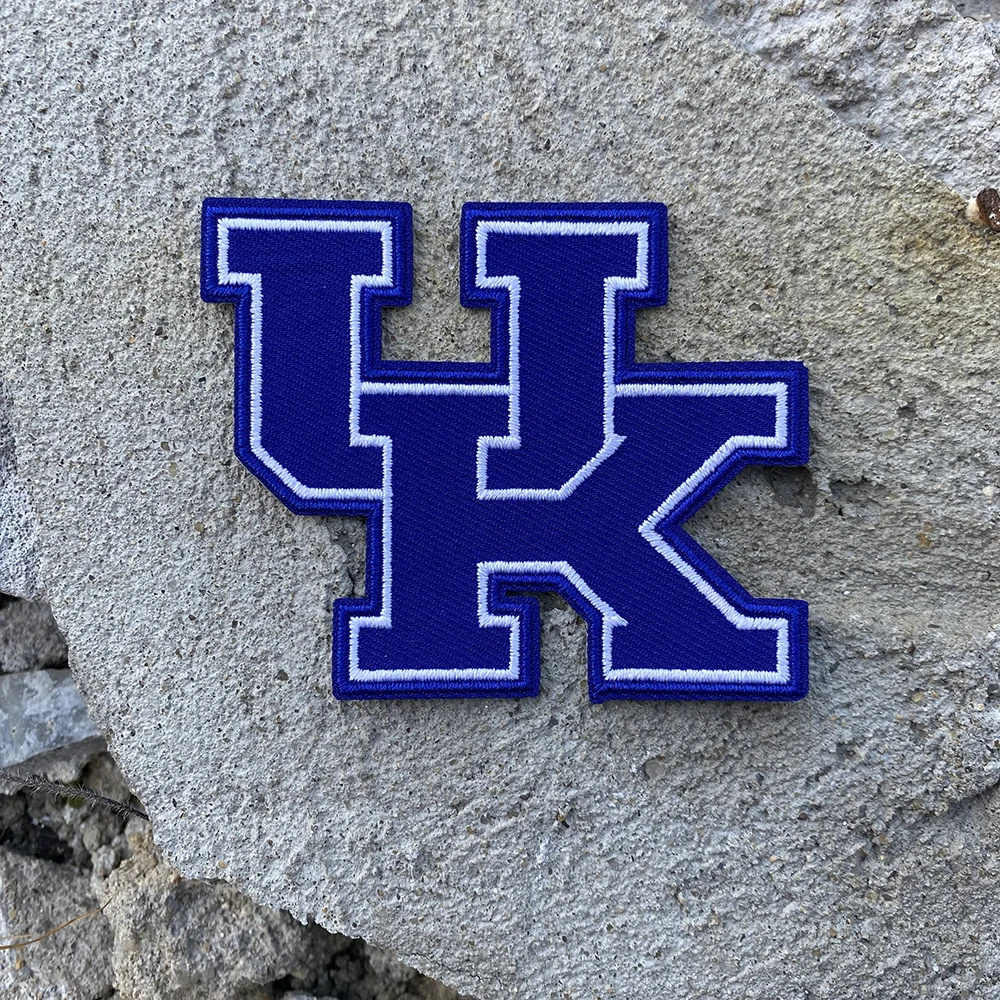 Wholesale Designer Custom Embroidered Embroidery Patches Iron On For Clothing