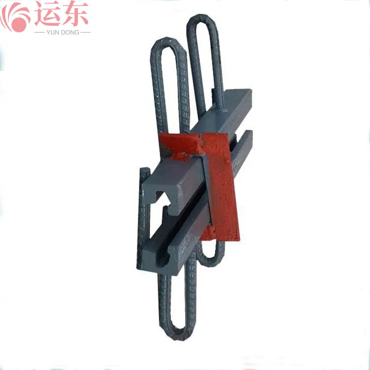 Уплотнение бетонной полосы стальной мост декольте расширения сустава