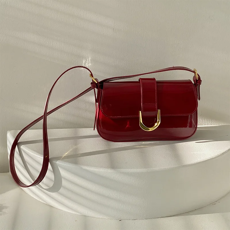 2024 Low MOQ Custom Factory Small PU Fashion Handbag Crescent Shoulder Bag Under the Arm Purse Low MOQ Emboss and Deboss logo