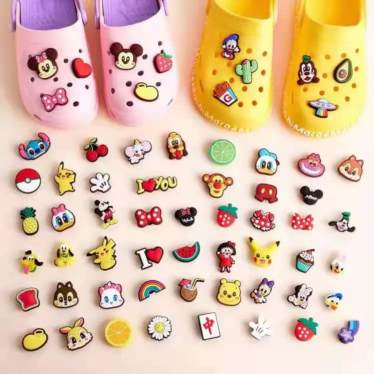 Custom Wholesale Croc Charm small shoe keychain cheaper price 10 color mix for choose eva small size croc shoe keychain hot sell