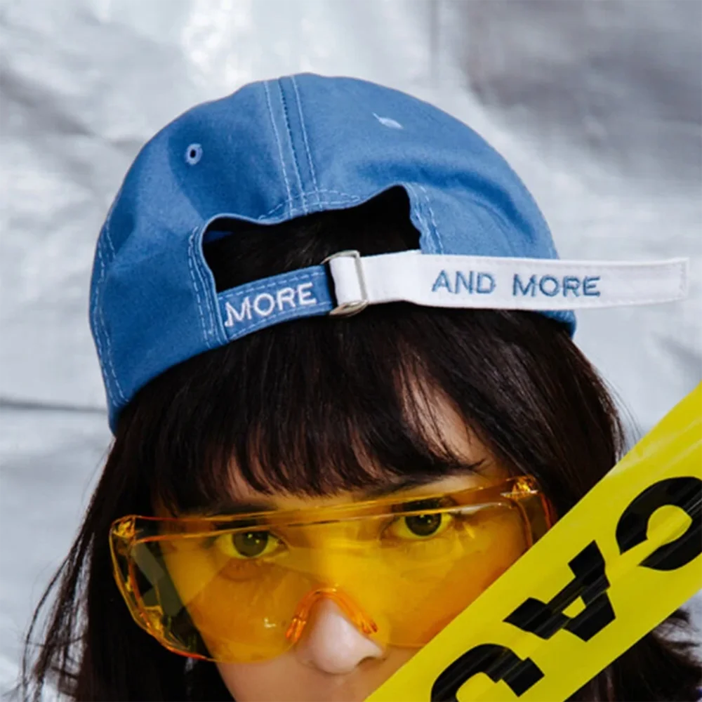 Best Selling Wholesale 6 Panel Embroidered 100% Cotton Curved Bill Your Own Logo Custom Mens 3D Embroidery Logo Baseball Cap Hat