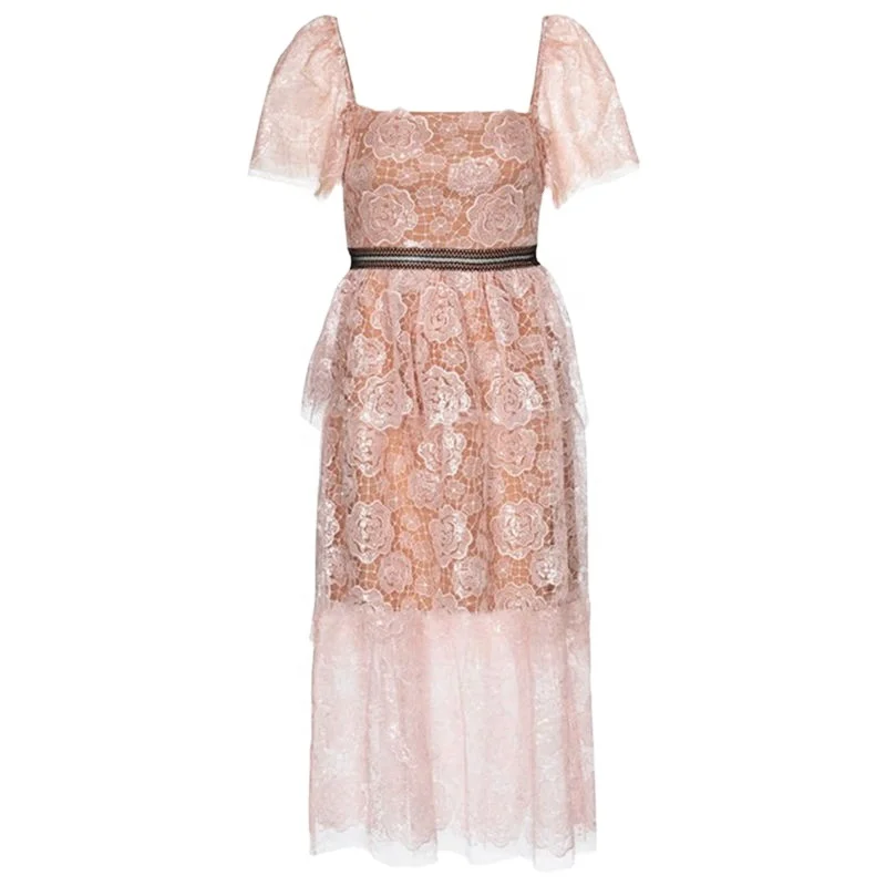 Spring and Summer Fashion new Nude Pink Dress Rose Water Soluble Lace Hollow V short-sleeved Dress