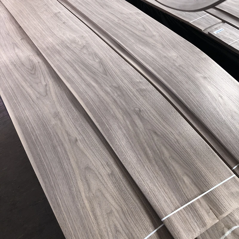High quality natural neneer AA Grade black walnut veneer 0.5mm straight grain 200-240cm for plywood