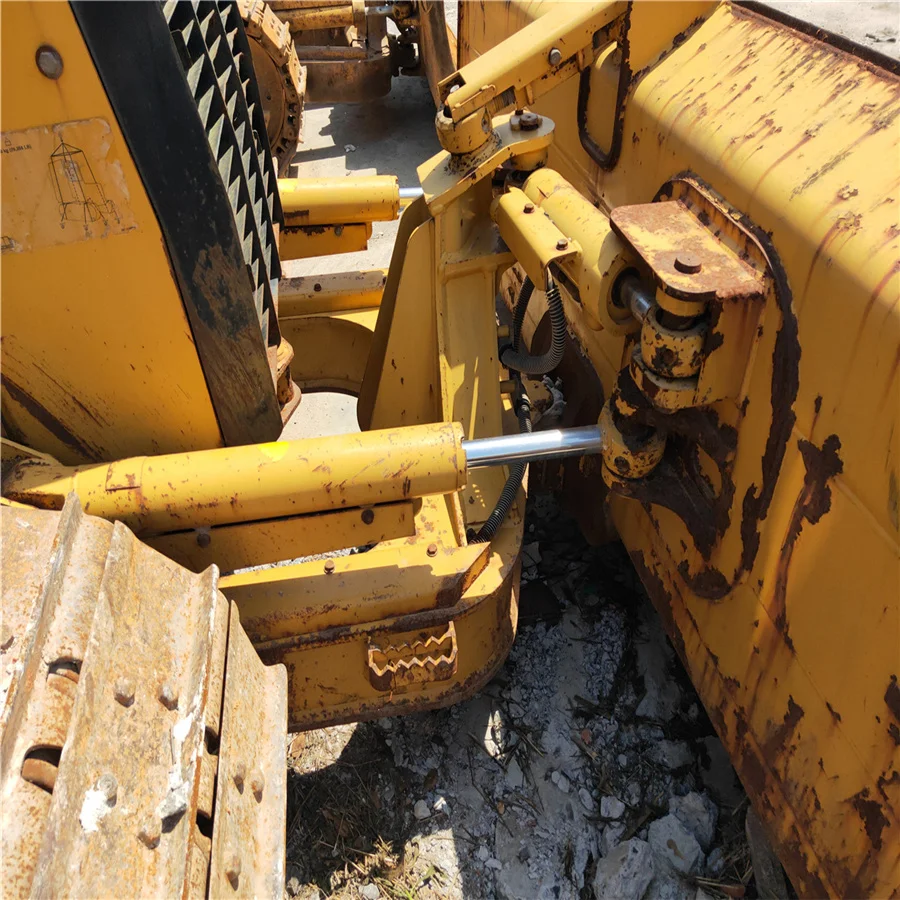 100% Japan Original engine and color Caterpillar Brand Bulldozer D5K Triangle track