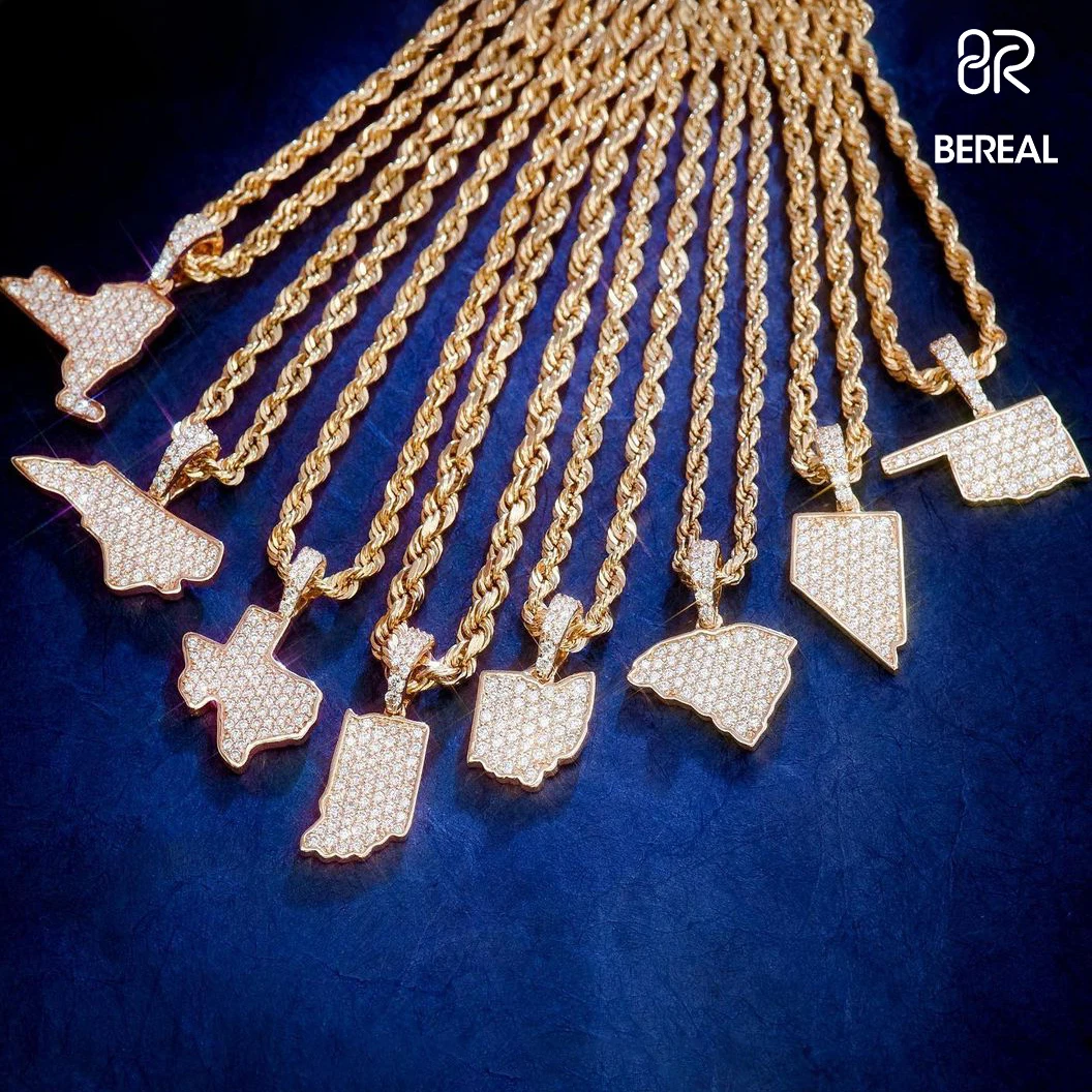 Wholesale 14k 18k Solid Gold Map Pendant Necklace Charms Set Factory Outlet Rope Pure Gold Moissanite Cuban Link Chain With GRC