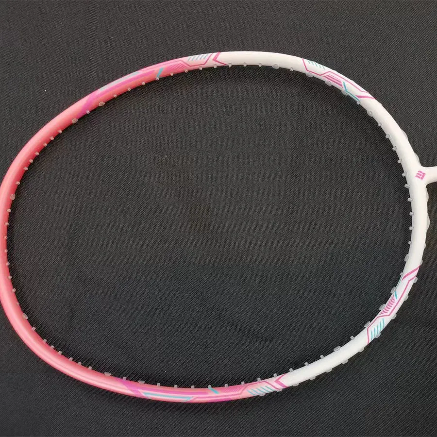 lingmei brand model C60 carbon fiber 4U badminton racket