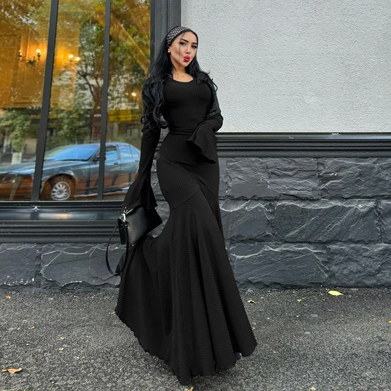 2024 Autumn and winter new round neck waist cinched trumpet dress temperament fish tail solid color long skirt