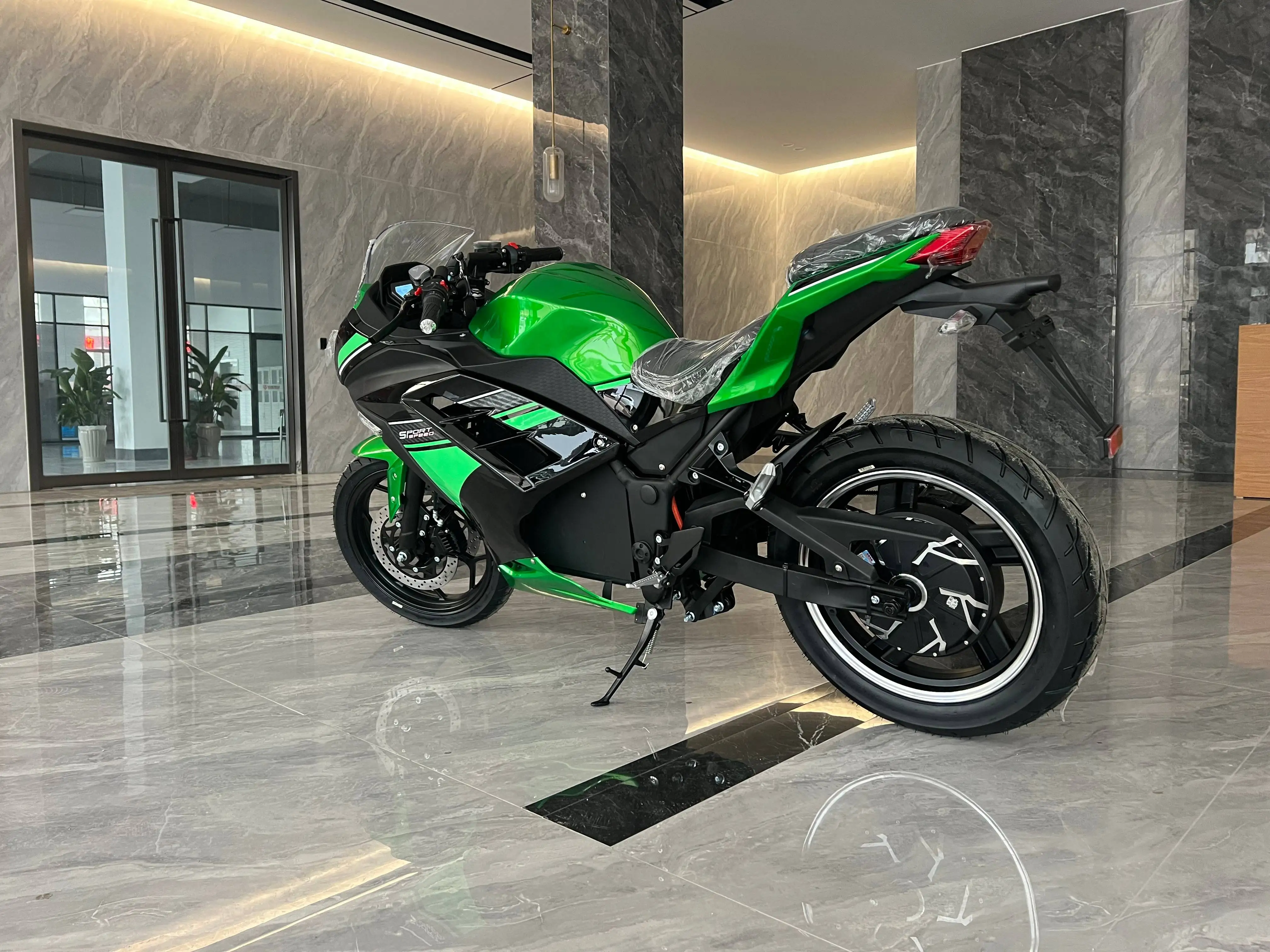 Scooty High Speed Moto 5000w Hub Motor  300KG Load Sports Bike  Electric Motorcycle for Adult