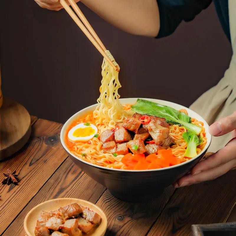 Бесконечное послевкусие хороший суп рамен дешевая лапша быстрого приготовления Халяль тушеная говядина жареная чашка поставщик из Китая