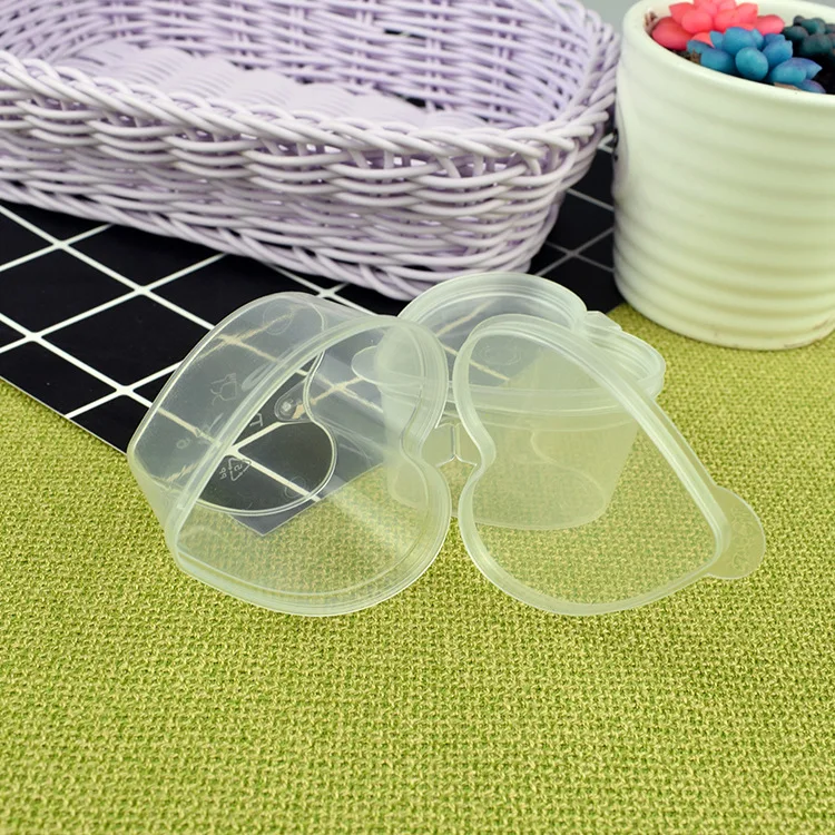 wholesale 45ml heart-shaped pudding boxes multispaced plastic heart shaped pill box pp box packaging