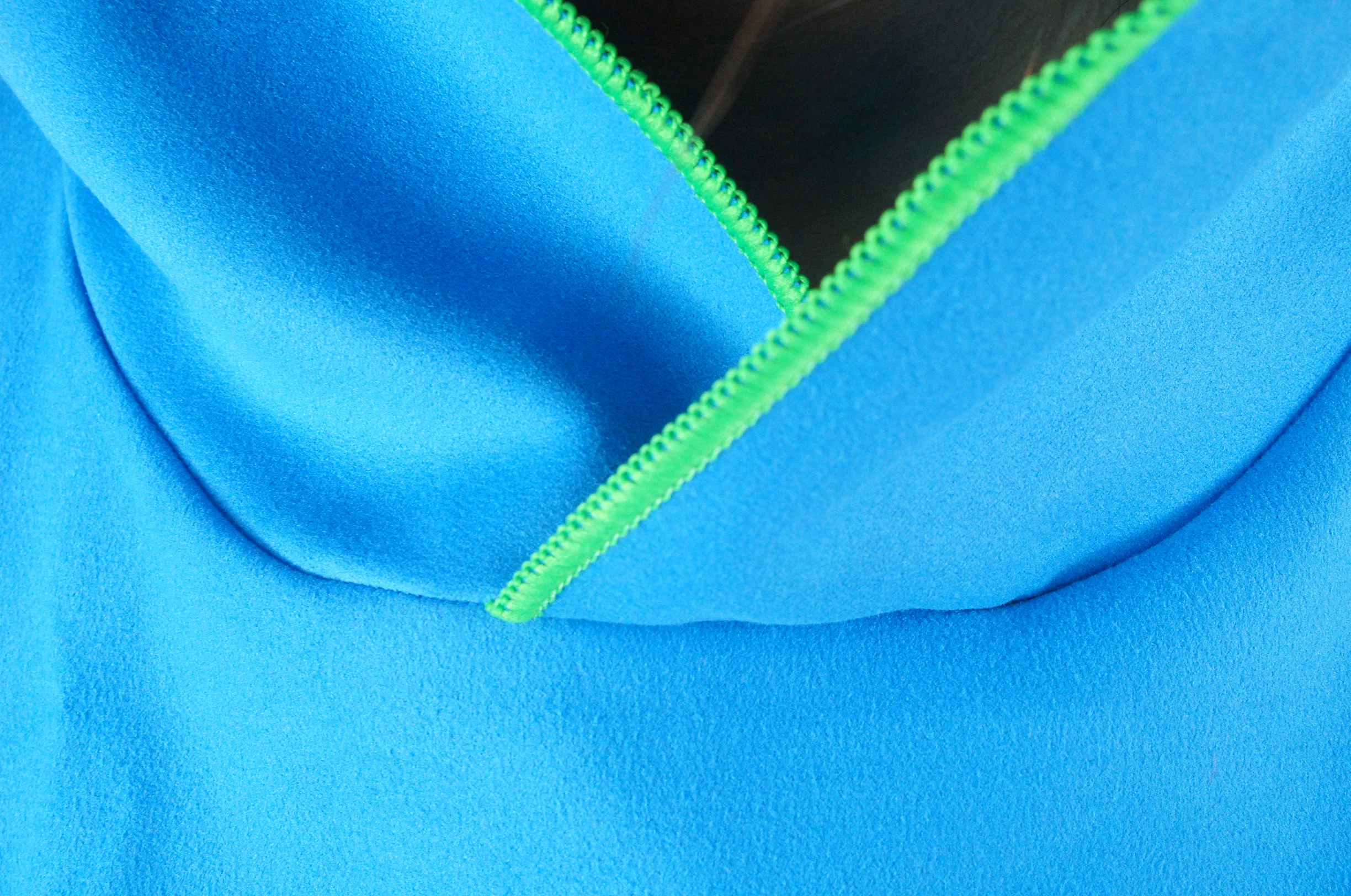 Custom cheap fun microfiber hooded poncho monogram beach towelling towels robe for adults