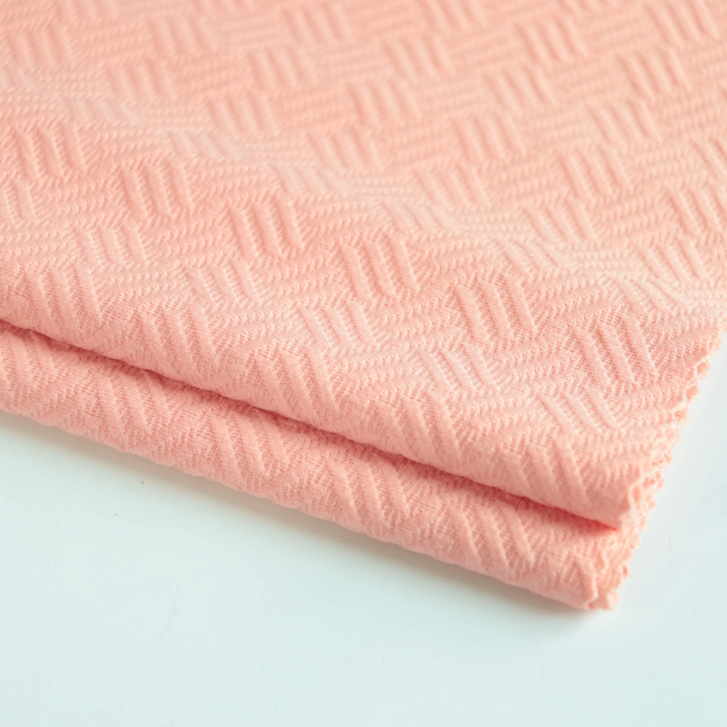 Цветная трикотажная жаккардовая полосатая ткань из 100 полиэстера с объемной парчой