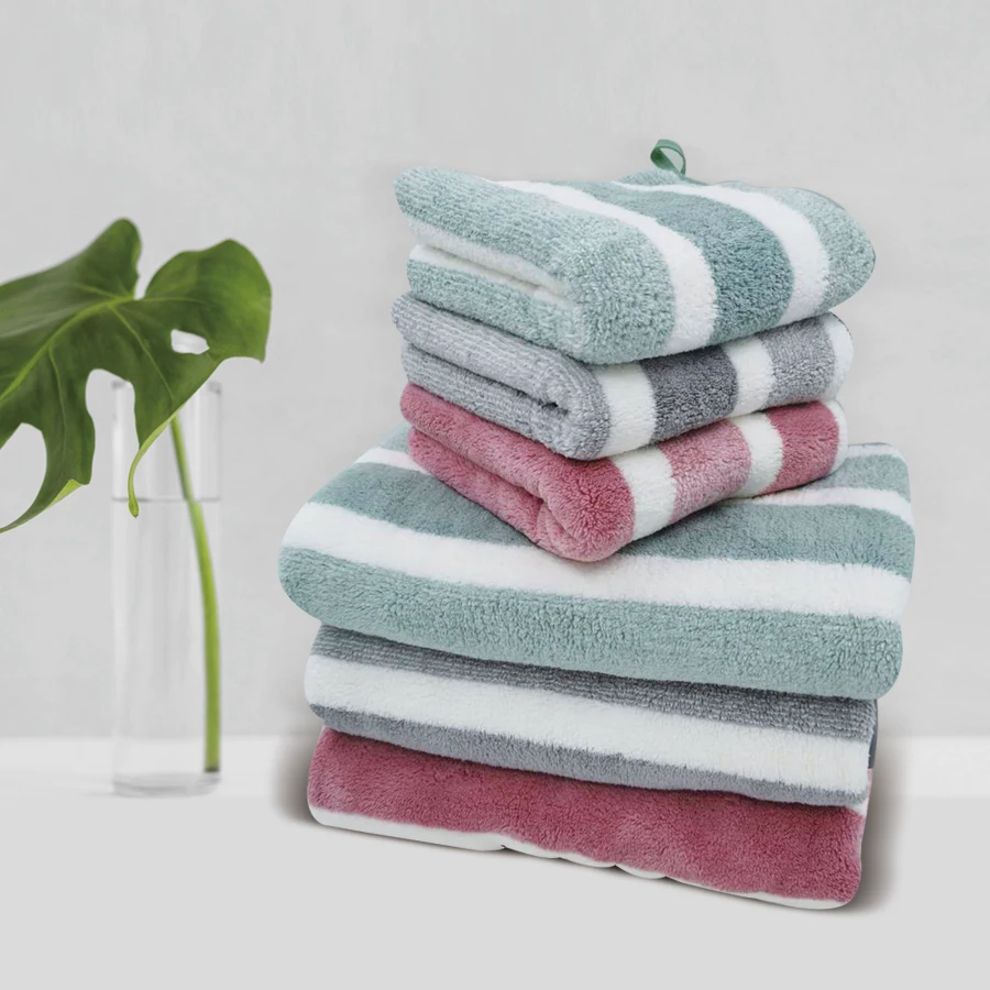 
Pink And White Stripes Design Super Soft Coral Fleee Bath Towel Set 80%Polyester 20%Polyamide 