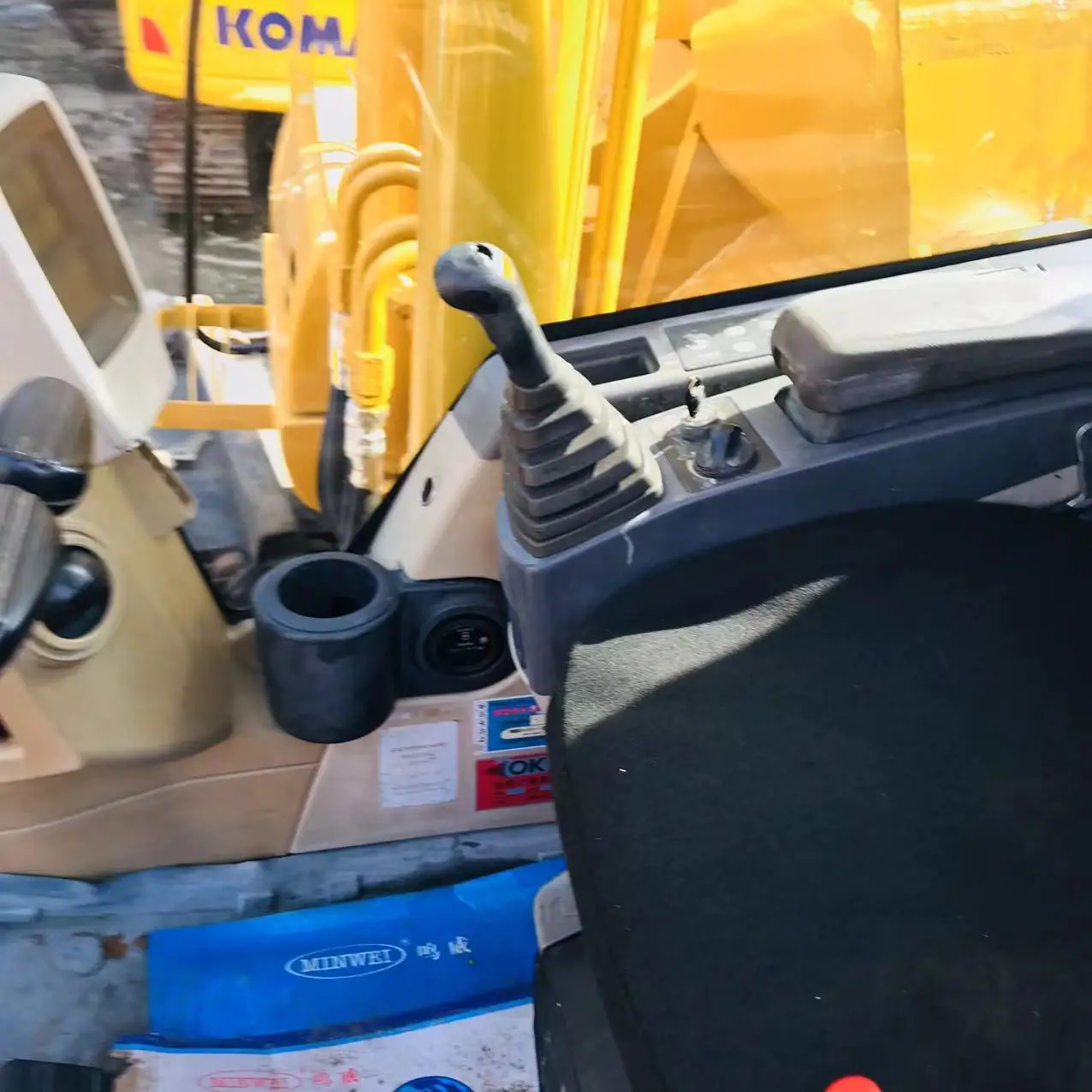 High quality used cat excavators original American CAT 320 20 TON caterpillar boat excavator for sale