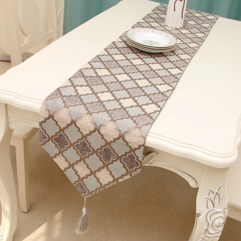 
Light luxurious 32*200 CM soft polyester high precision jacquard table runner for home hotel banquet decoration 