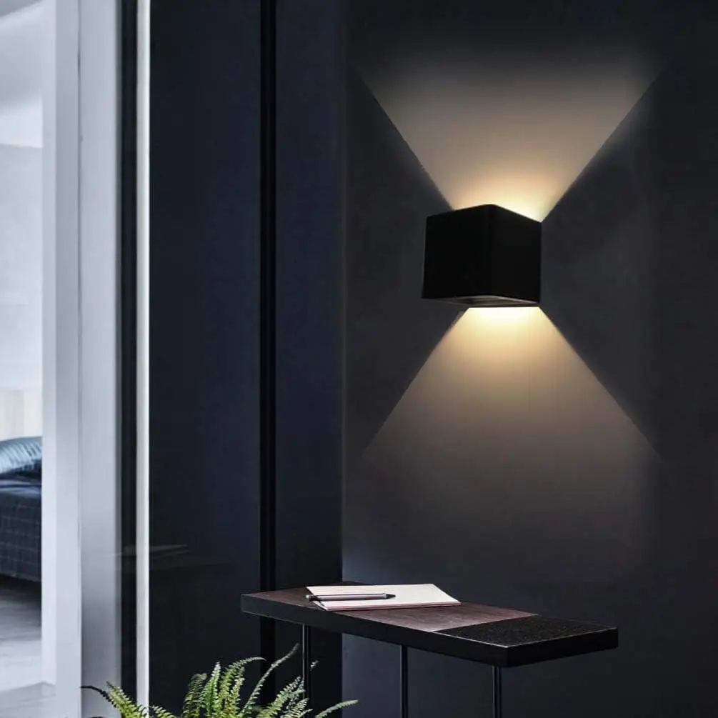 Square Shape Smart Sensor Waterproof Wall Mounted Porch Corridor Sconce Lamp Up And Down Led Outdoor Wall Light