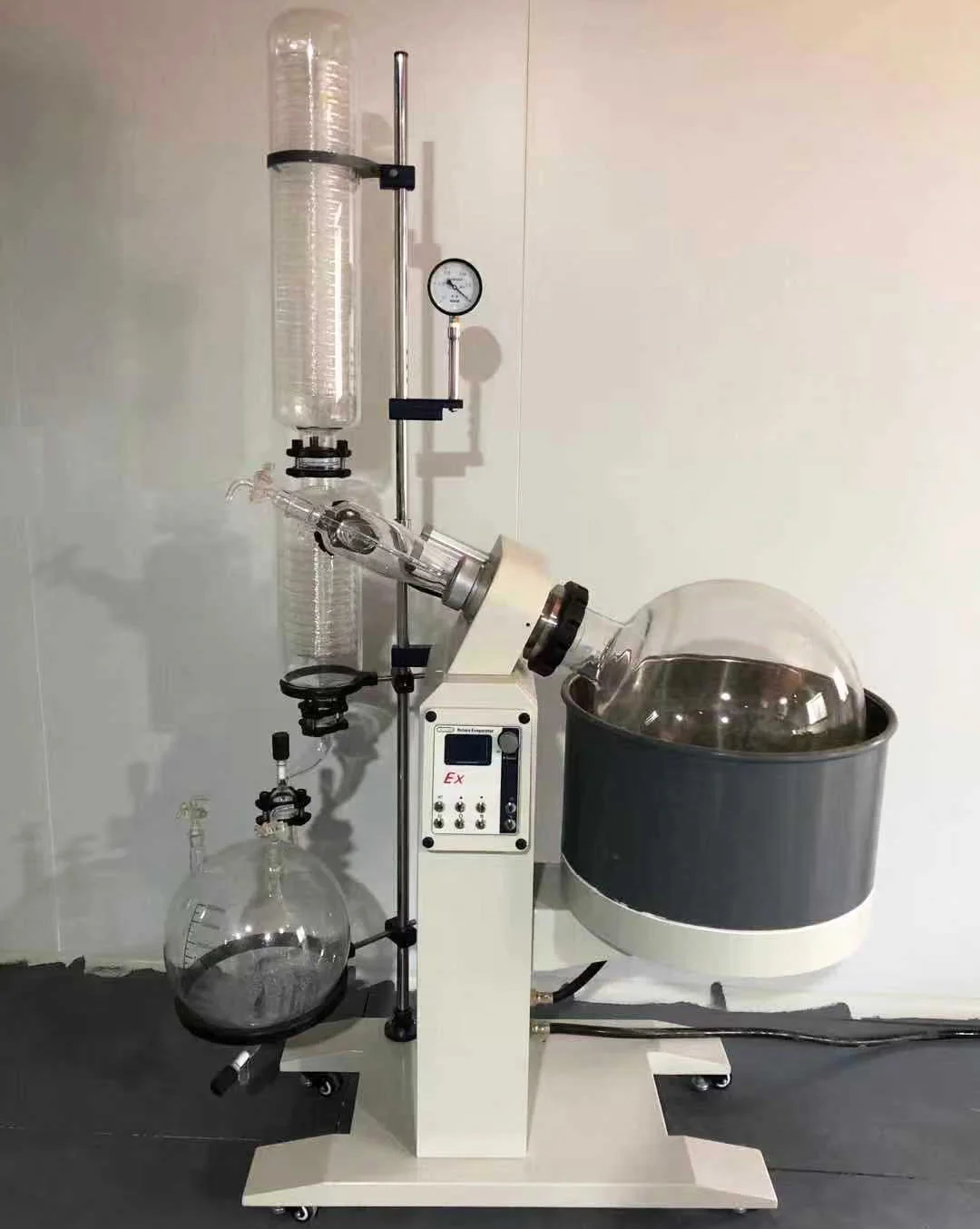 Chemical Lab Alcohol/Ethanol/Water Distiller 50L Electric Explosion-proof Rotary Evaporator Rotavapor Rotovap Price