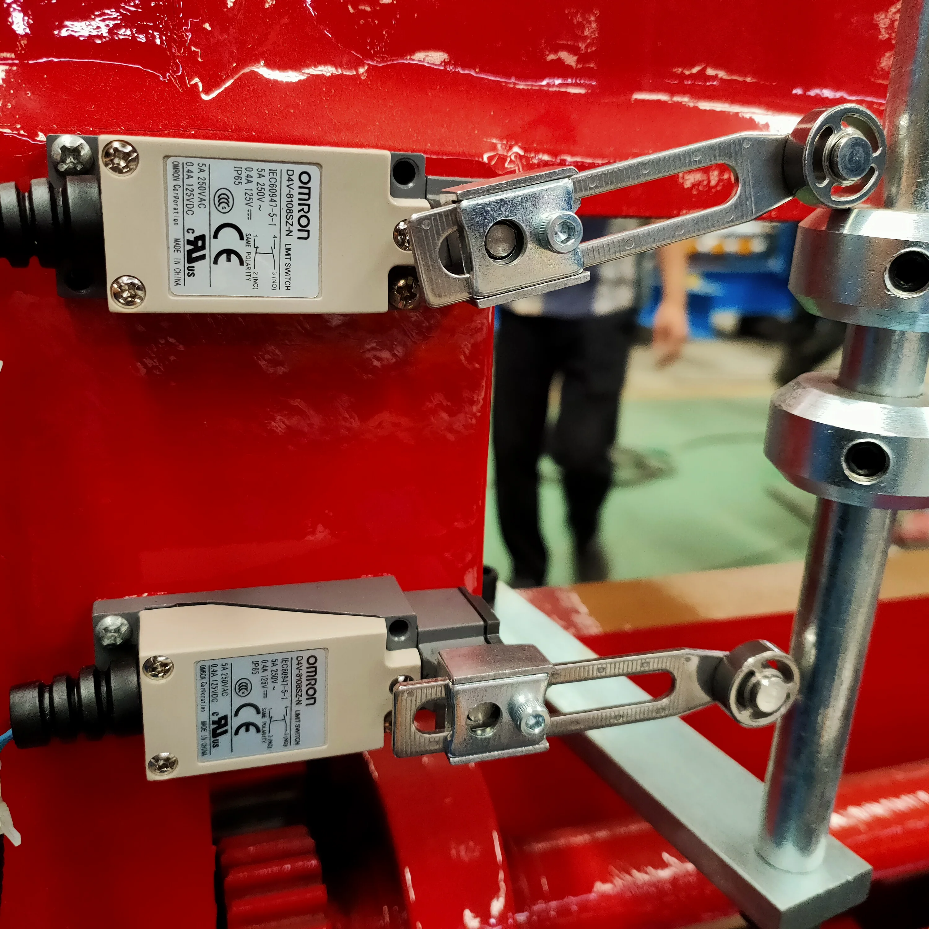 Cangzhou Xinding li Brazil market RT25 1020 Steel wall sheet tiles forming and making machine