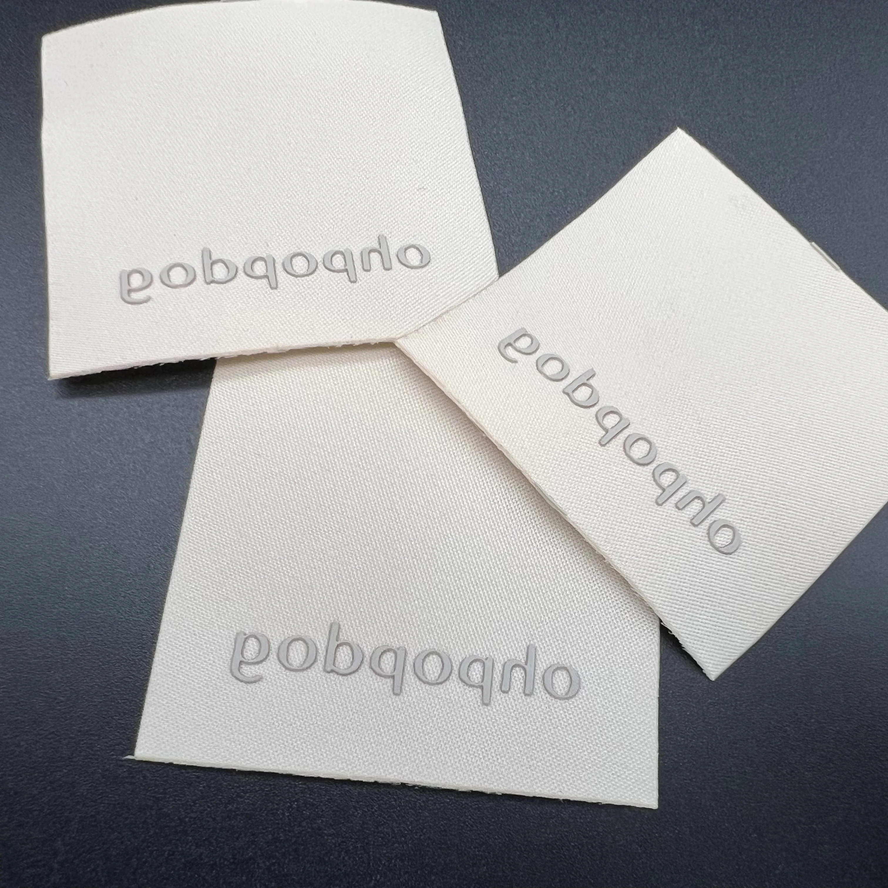 Custom 3D Raised Effect Silicone Rubber Neck Woven Label Wash Labels Suitable for Clothing Pants Bags For Their Own Brand Logo