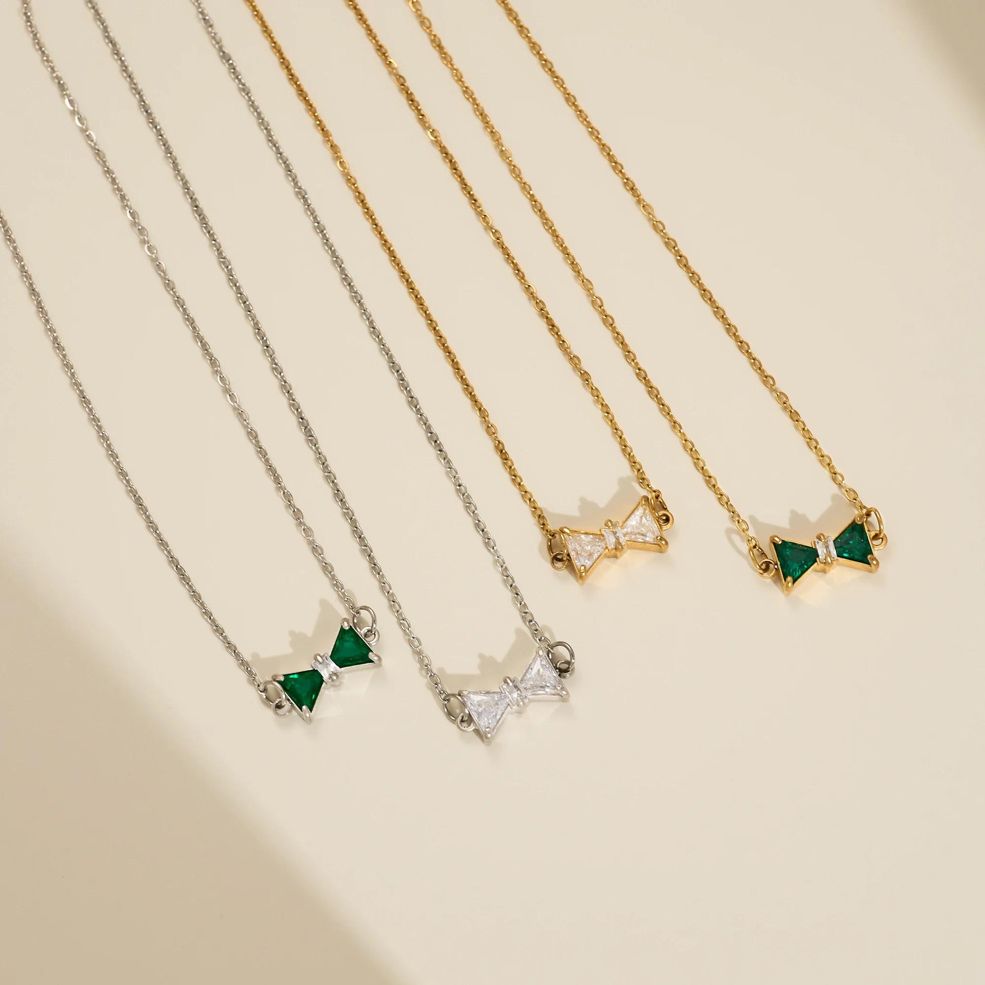 2024 Dazan New 18k Gold Plated Tarnish Free Stainless Steel Classic Bow Butterfly Tie Green Zircon Pendant Chain Necklace Women