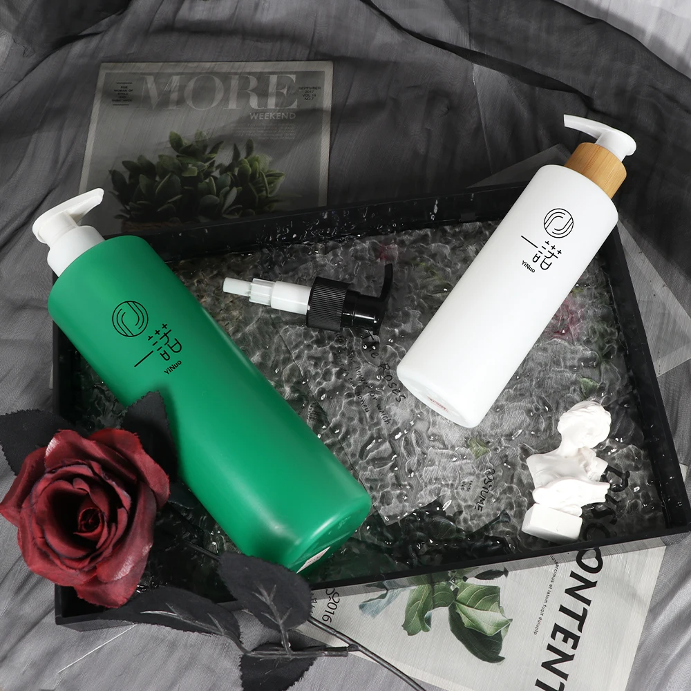 Hot Sale 30 50 60 90 100 120 150 200 250 300 330 400 450 480 500 1000ml clear white HDPE flat shoulder plastic bottle with pump