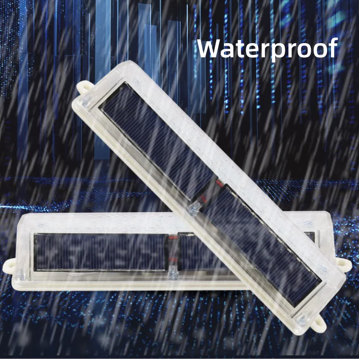 Solar Powered LED Warning Light Blinking Road Traffic Safety Warning Light Blue And Red Alternating Flicker Warning Light