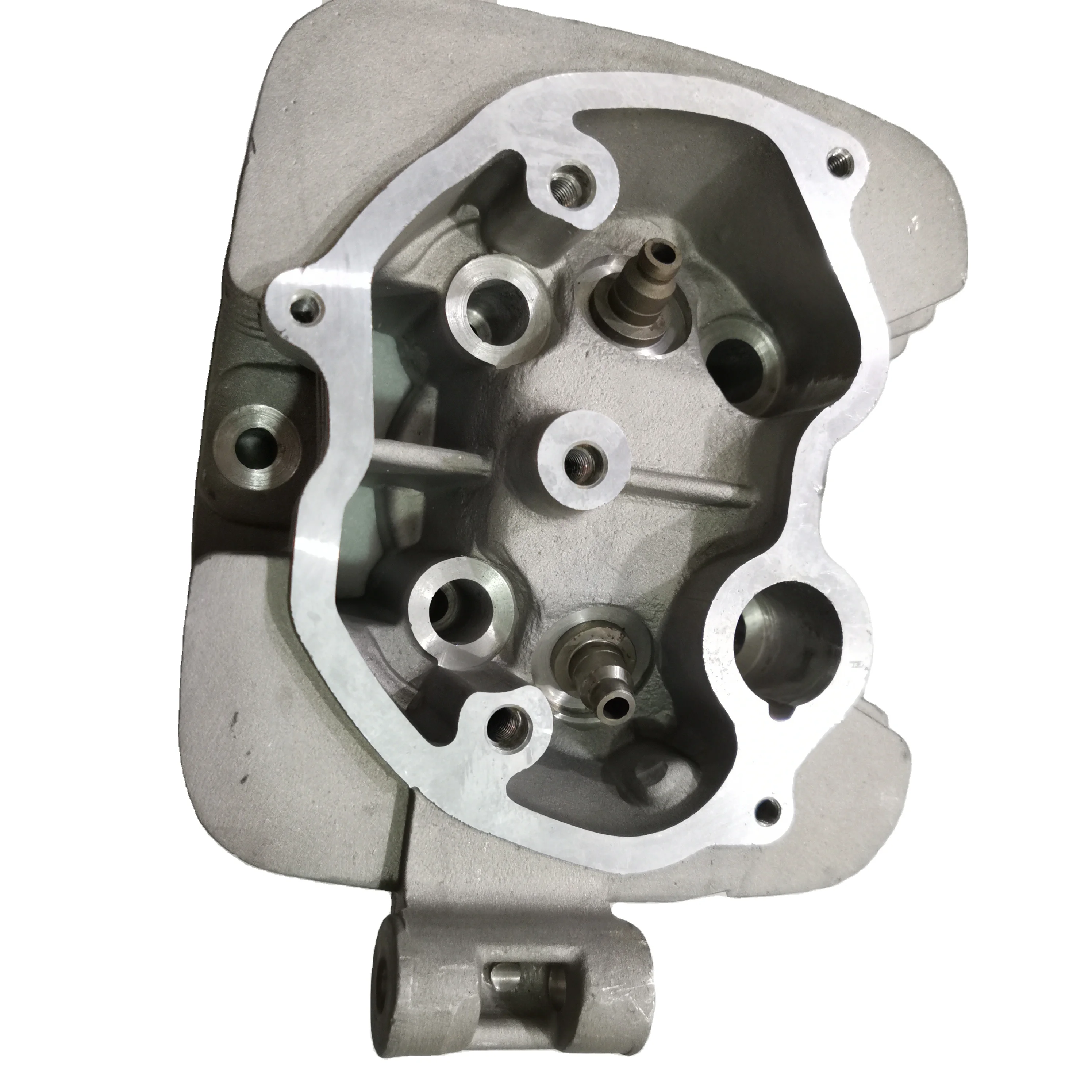 Wholesale Price Motorcycle Engine Parts CG Cylinder Head For Motorbike