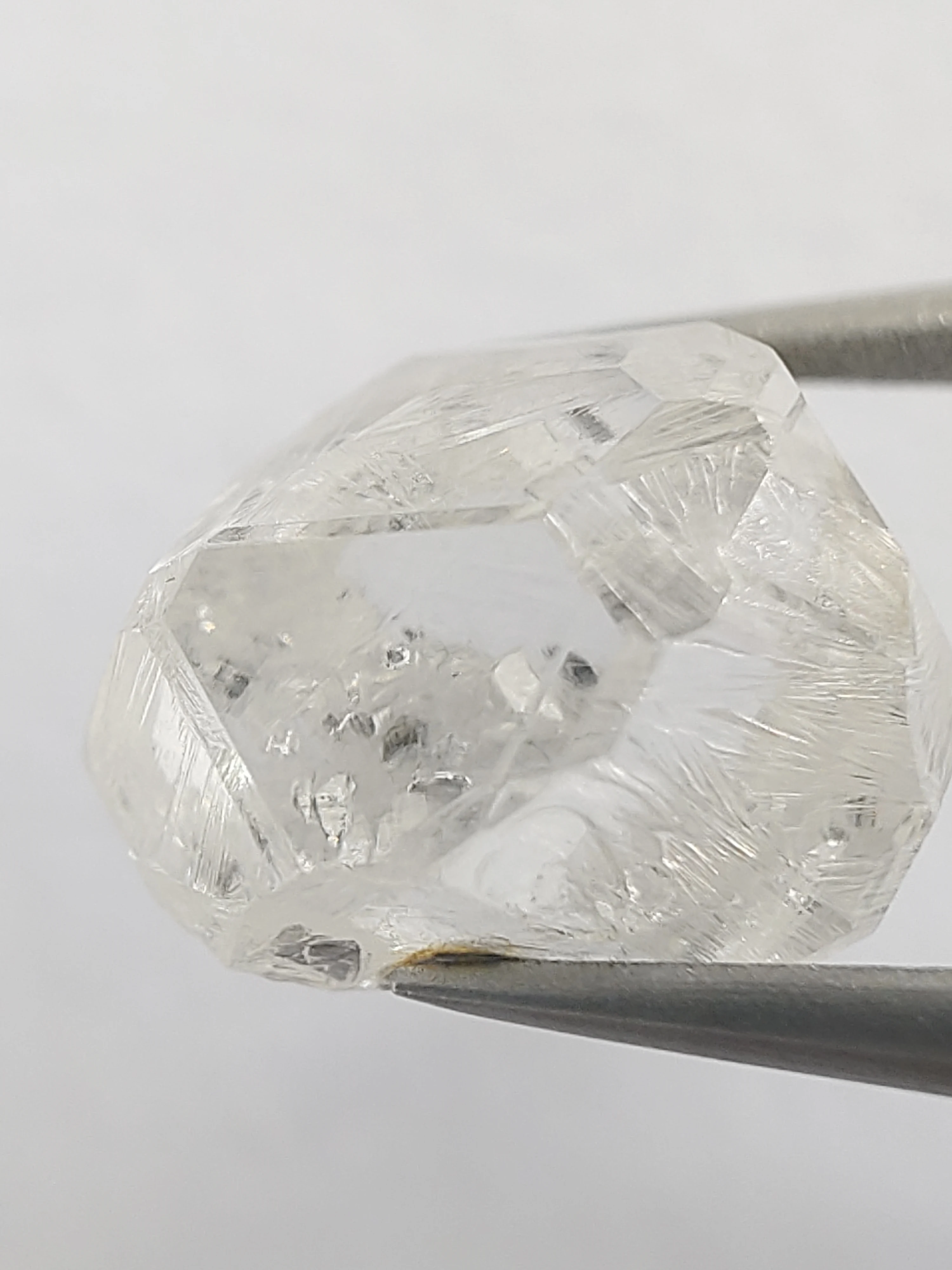lab grown diamond uncut small hpht rough diamond