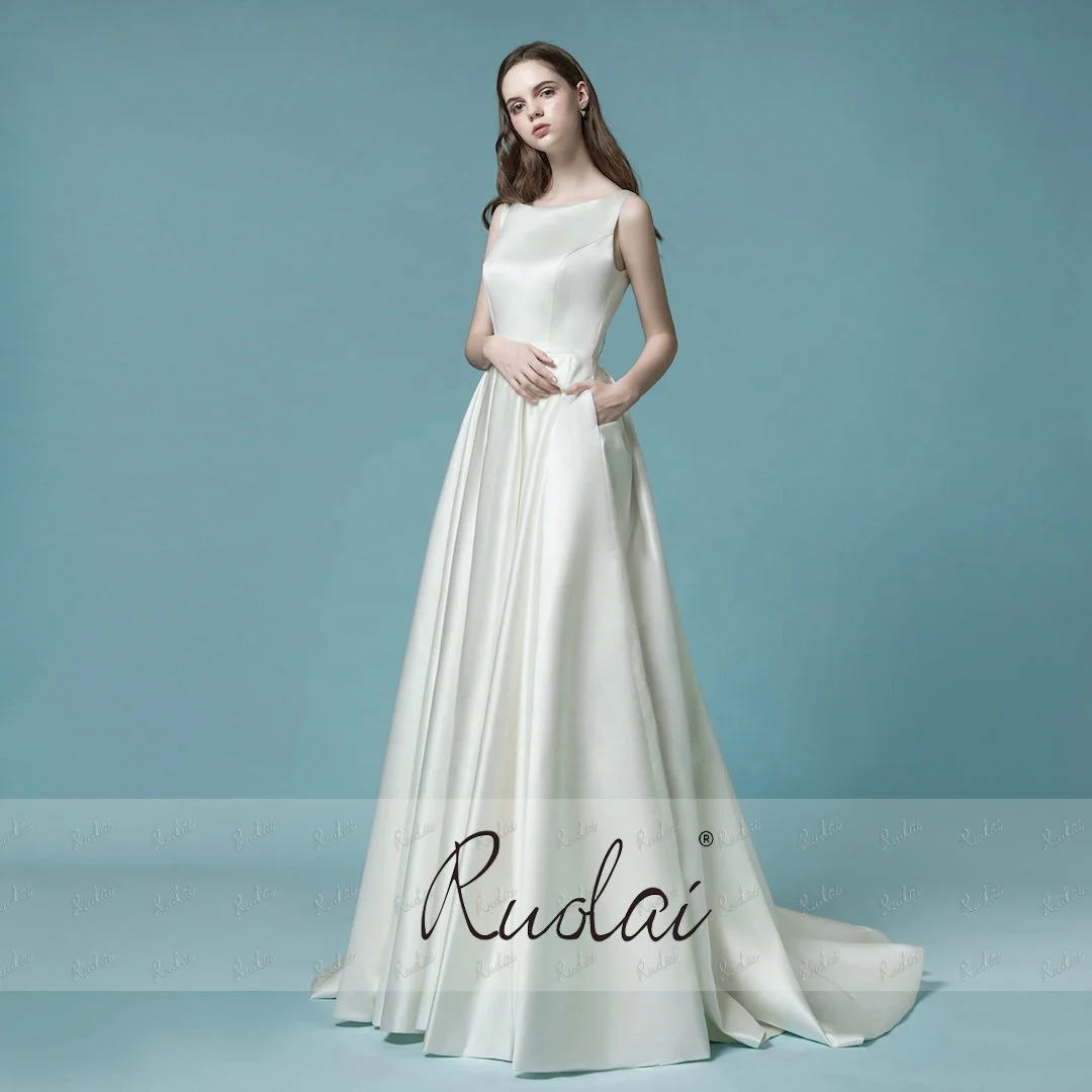 Ruolai QD06001 Simple Crystal Tassel Decoration Bride Dress with pockets Open V back Folded Satin wedding dresses