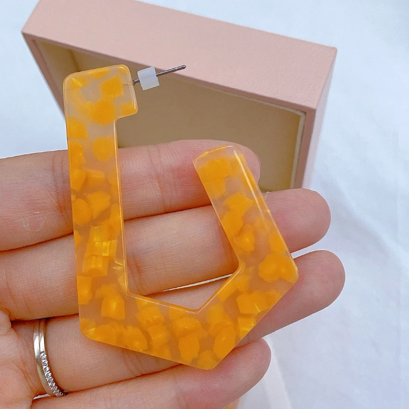 Wholesale Fashion Jewelry Designer Homemade Acrylic Fashion Bohemian Huggies  Earrings