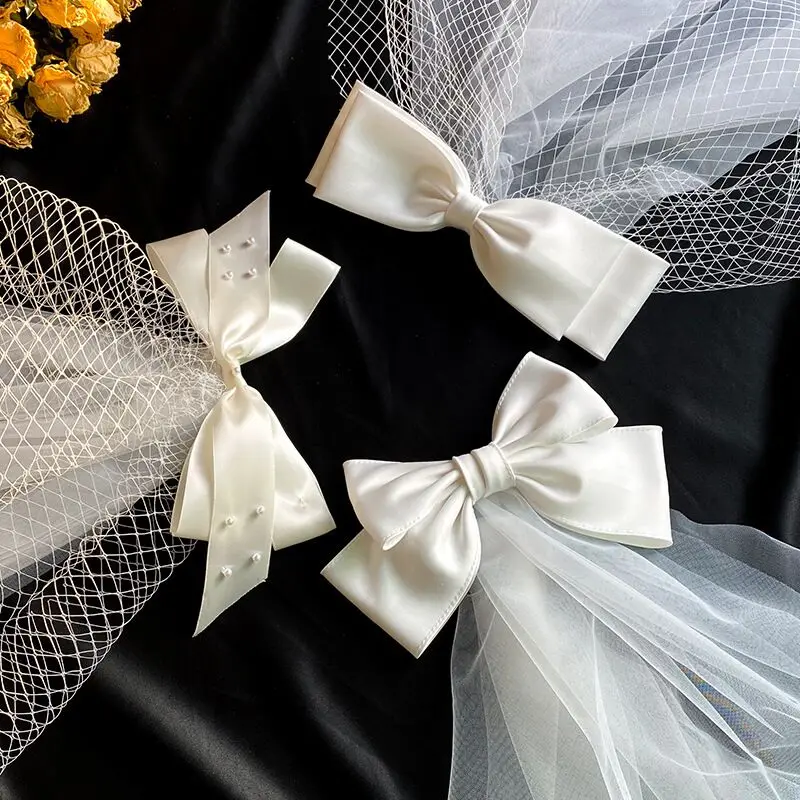 veil clip bow.jpg