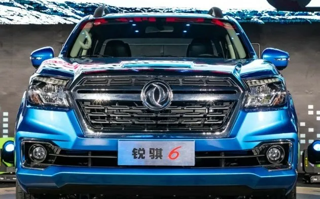 China Dongfeng mini RICH 6 pickup truck 4x4 with diesel engine pickup trucks for exporting